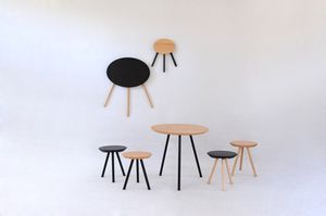 table contemporaine