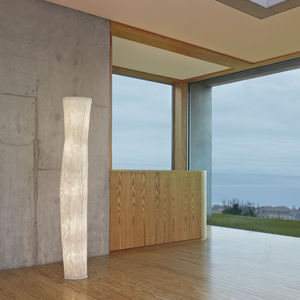 lampe sur pied