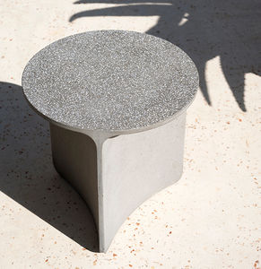 table d'appoint contemporaine