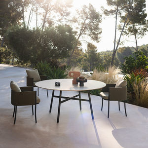 table à manger contemporaine