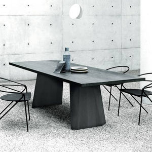 table à manger contemporaine