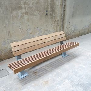 banc public contemporain