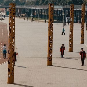 colonne en acier corten