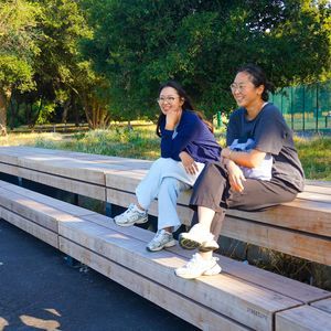banc public contemporain