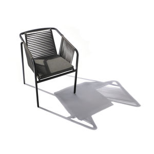 chaise de jardin contemporaine