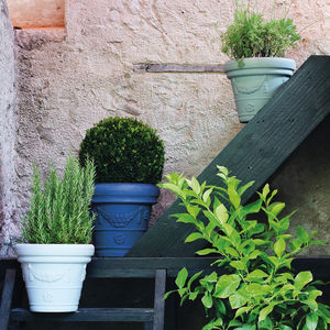 pot de jardin en polyéthylène basse densité (PEBD)