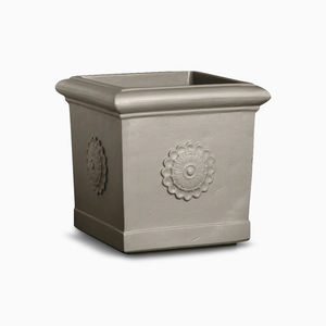 pot de jardin en polyéthylène basse densité (PEBD)