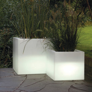 pot de jardin en polyéthylène basse densité (PEBD)