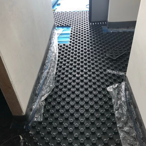 panneau radiant à eau chaude