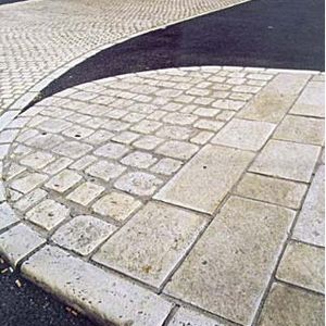 pavé en pierre reconstituée