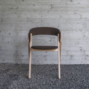 chaise contemporaine