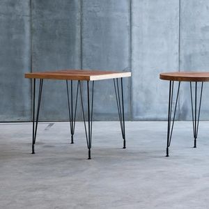 table contemporaine