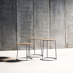 table d'appoint contemporaine