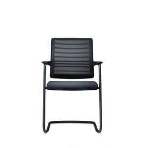 chaise visiteur contemporaine / en résille / en métal