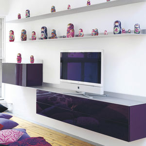 ensemble TV mural contemporain