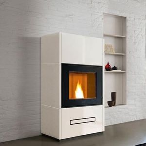 Pose d'un poêle à granulés étanche PIAZZETTA modèle P120T de 8,5KW