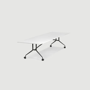 Table pliante 180cm avec structure acier + plateau en PEHD