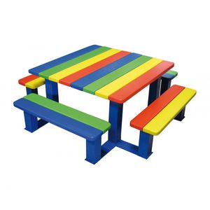 table de pique-nique contemporaine