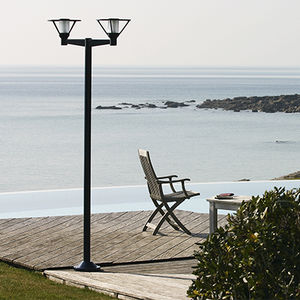 lampadaire de jardin / contemporain / en aluminium / fluocompact