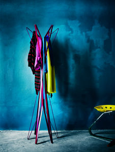 porte-manteau sur pied