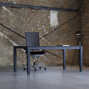 table de travail contemporaine