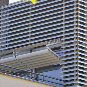 brise-soleil aggloméré / pour façade / vertical