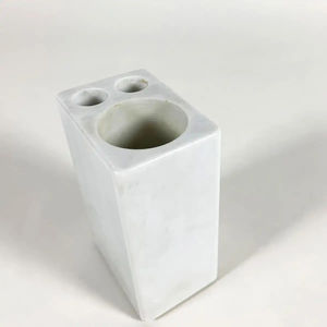 vase contemporain