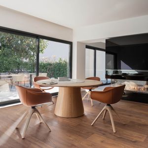 chaise contemporaine 1