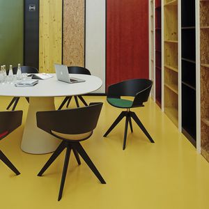 chaise contemporaine 1