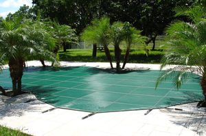 couverture de piscine manuelle 1