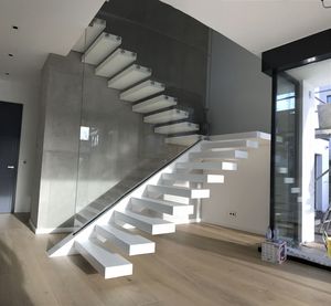 escalier demi-tournant