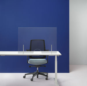 séparateur de bureau sur bureau 1