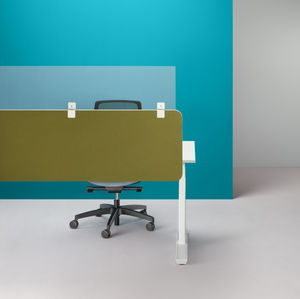 séparateur de bureau sur bureau 1