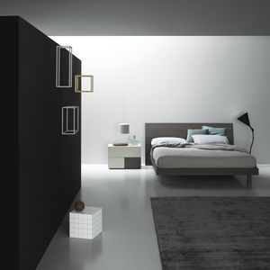 lit double / contemporain / avec tête de lit / en bois laqué
