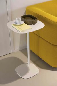 table d'appoint contemporaine