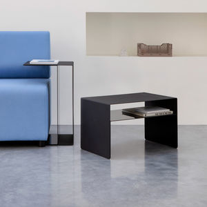 table d'appoint design minimaliste
