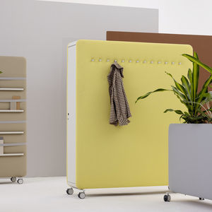 porte-manteau sur pied