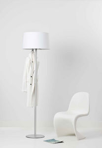 porte-manteau sur pied