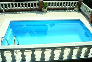 piscine coque 1