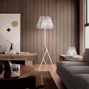 lampe sur pied