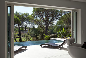 piscine à débordement 1