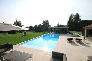 piscine d'extérieur 1