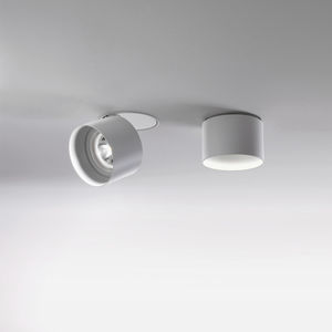 spot encastrable au plafond 1
