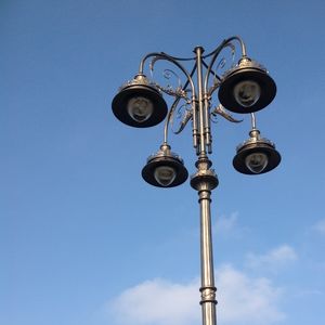 lampadaire urbain