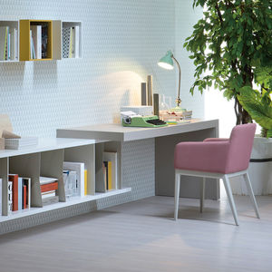 bureau en bois / contemporain / mural / avec étagère