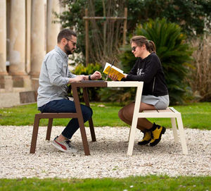 table de pique-nique contemporaine