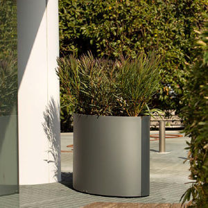jardinière en acier corten
