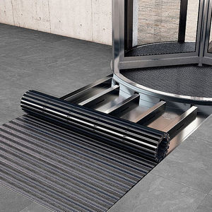 tapis d'entrée pour établissement public 1