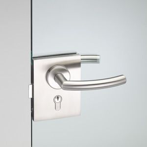 poignée pour porte en verre 1