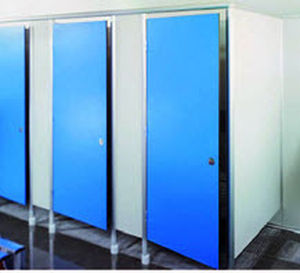 cabine sanitaire pour toilettes pour sanitaire public / en aluminium